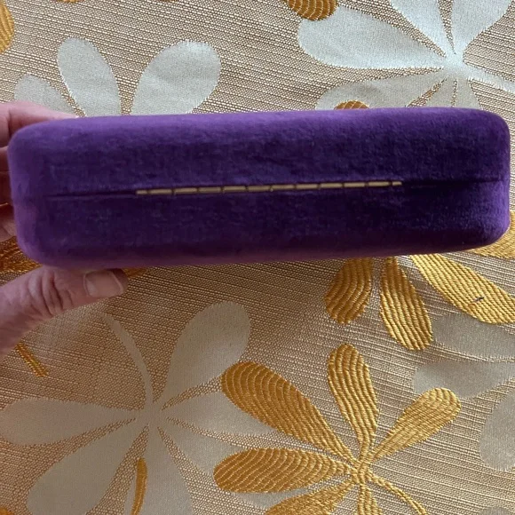 Gucci Gold and Purple Eyewear Case - Picture 5 of 5